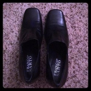 🛍Franco Sarto Black Mismatched Shoes Sz 8 & 8.5
